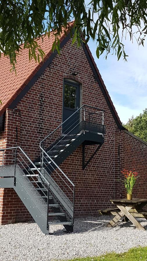 Le Shelter Villa Buysscheure Bagian luar foto